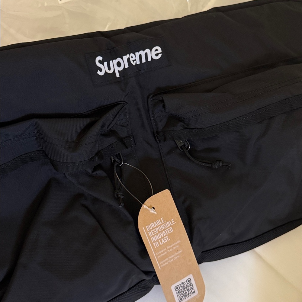 Supreme Black Duffle Bag - Picture 2 of 5